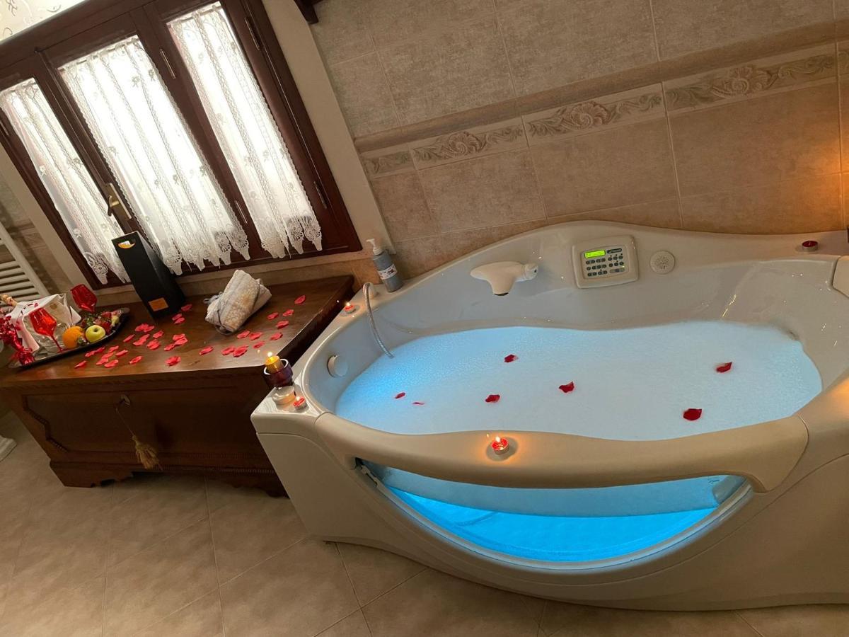 Regina Suite Μπρίντιζι Εξωτερικό φωτογραφία