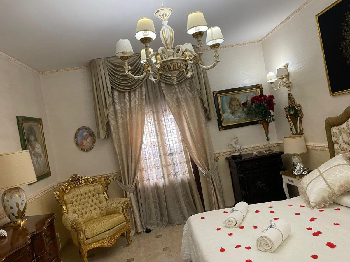 Regina Suite Μπρίντιζι Εξωτερικό φωτογραφία