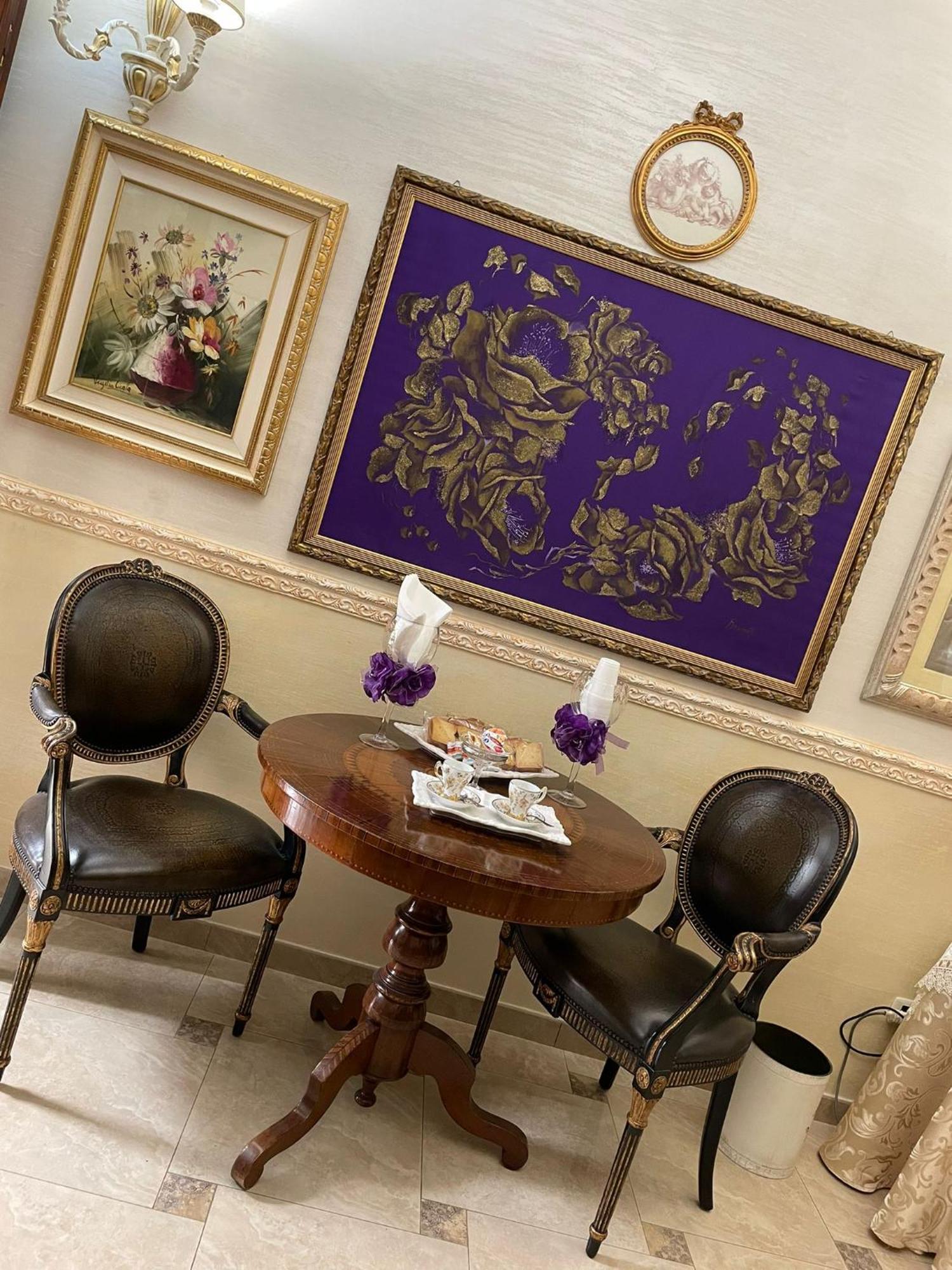 Regina Suite Μπρίντιζι Δωμάτιο φωτογραφία